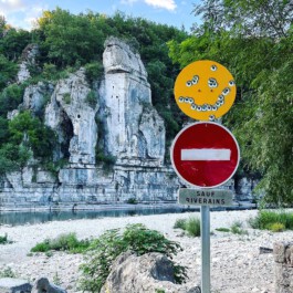 Smiley Schilder Streetart contemporary