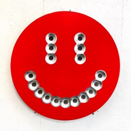 smiley Street Art contemporary